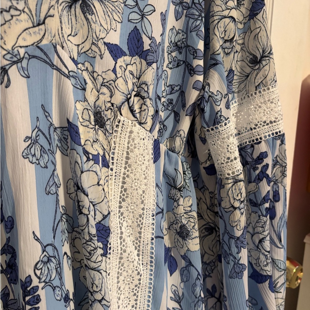 New York & Company Blue and White Floral Dress - Picture 2 of 3